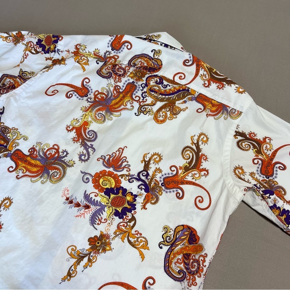 Neiman Marcus Men’s Paisley Print Button-Down Shirt | Medium | Short Sleeve - Picture 13 of 14